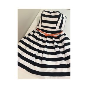 Striped sleeveless a-line dress WITH POCKETS!
